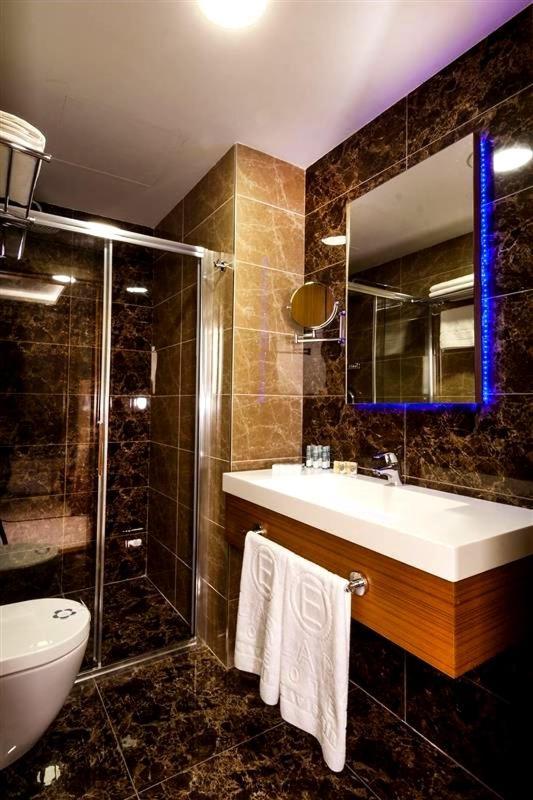 Majura Hotel Business إزمير المظهر الخارجي الصورة